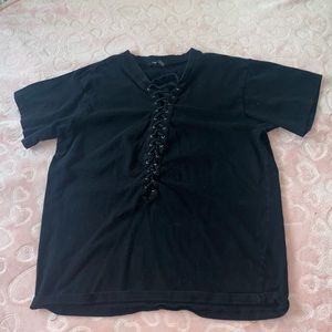 Black short sleeve front lace up